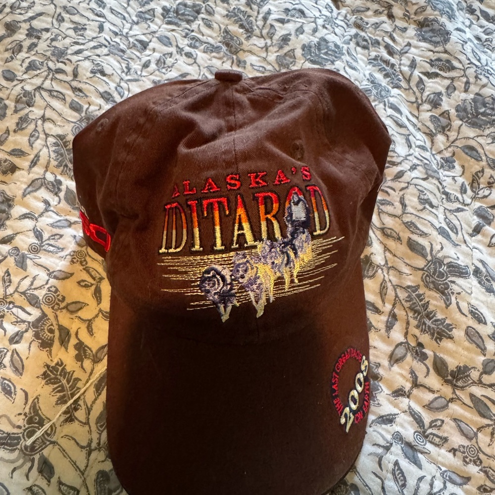 2000s Dog Sled Racing Hat - Picture 2 of 3